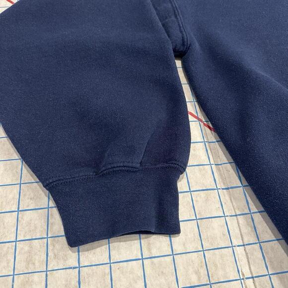 Michaels Store Employee Sweatshirt Uniform Craft Store - Picture 6 of 15